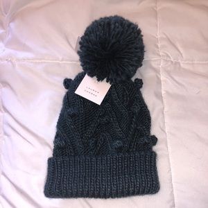 Lauren Conrad beanie
